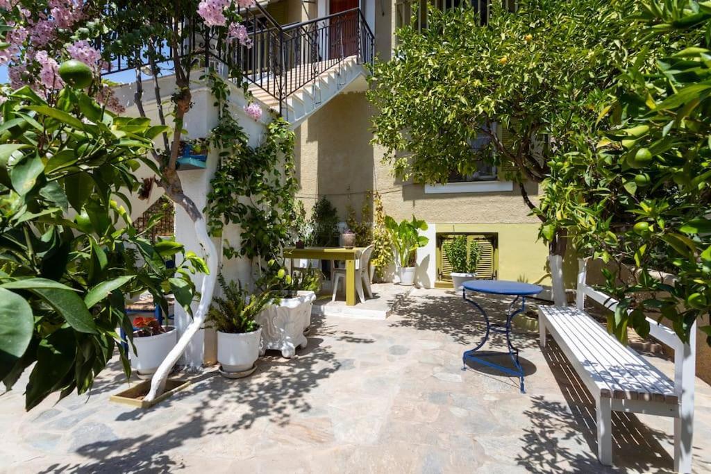 Villa Anel Spetses Town Exterior photo